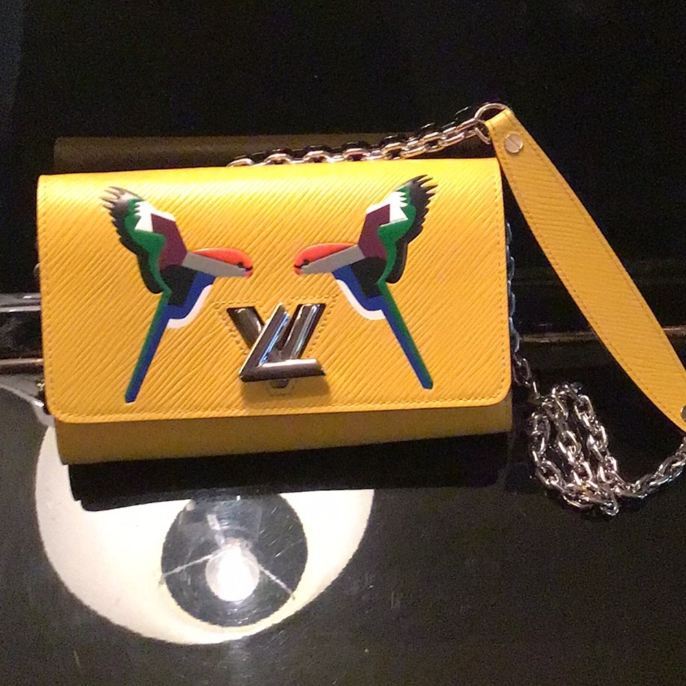 LV twist yellow epi “Early Bird” wallet. EUC.